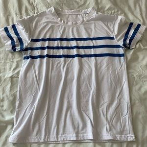 white stripped tee